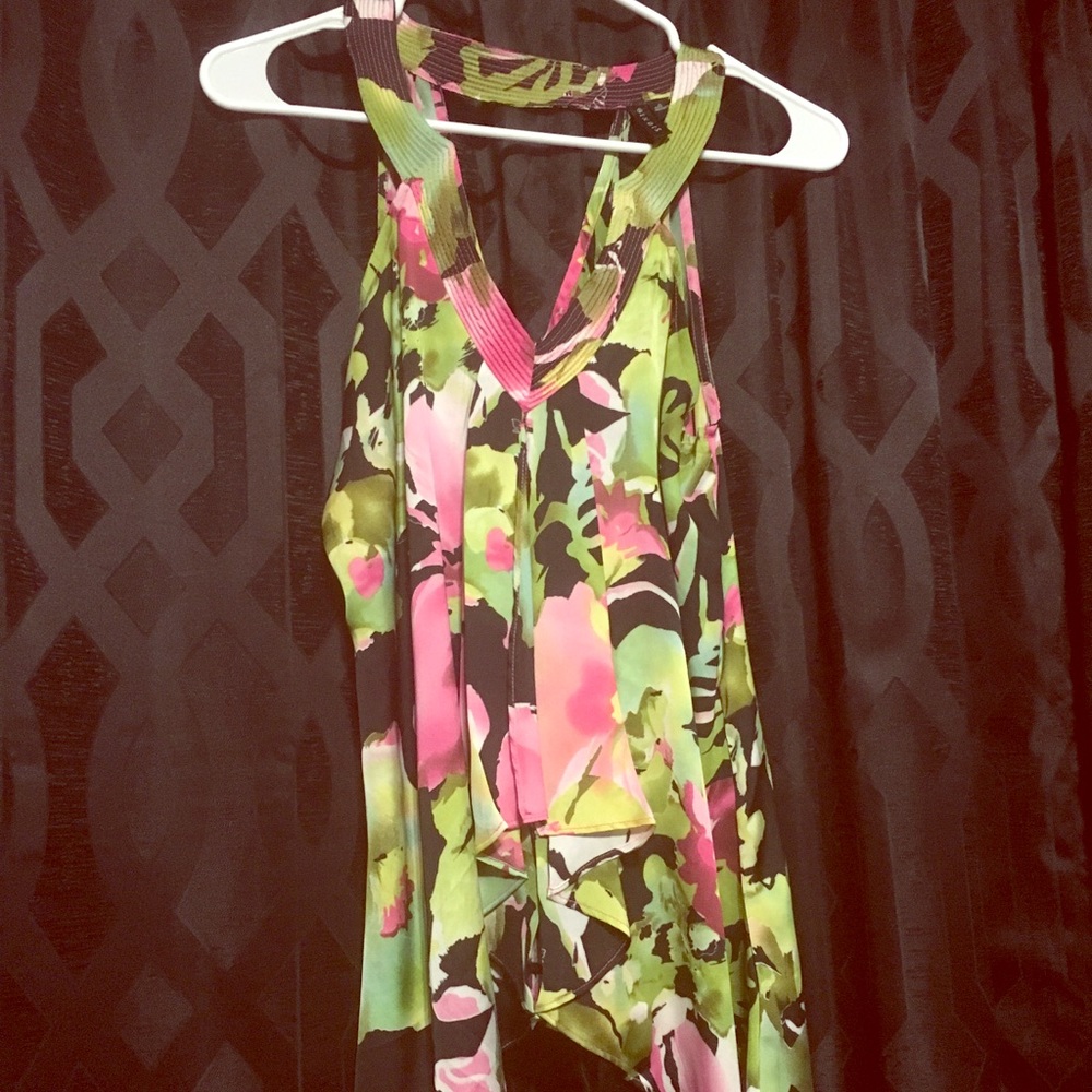 🌺Razorback Floral Tank/blouse🌺